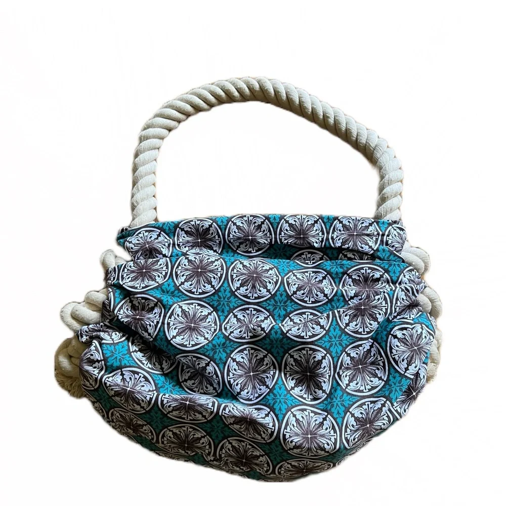 Amici Accessories euc beautiful